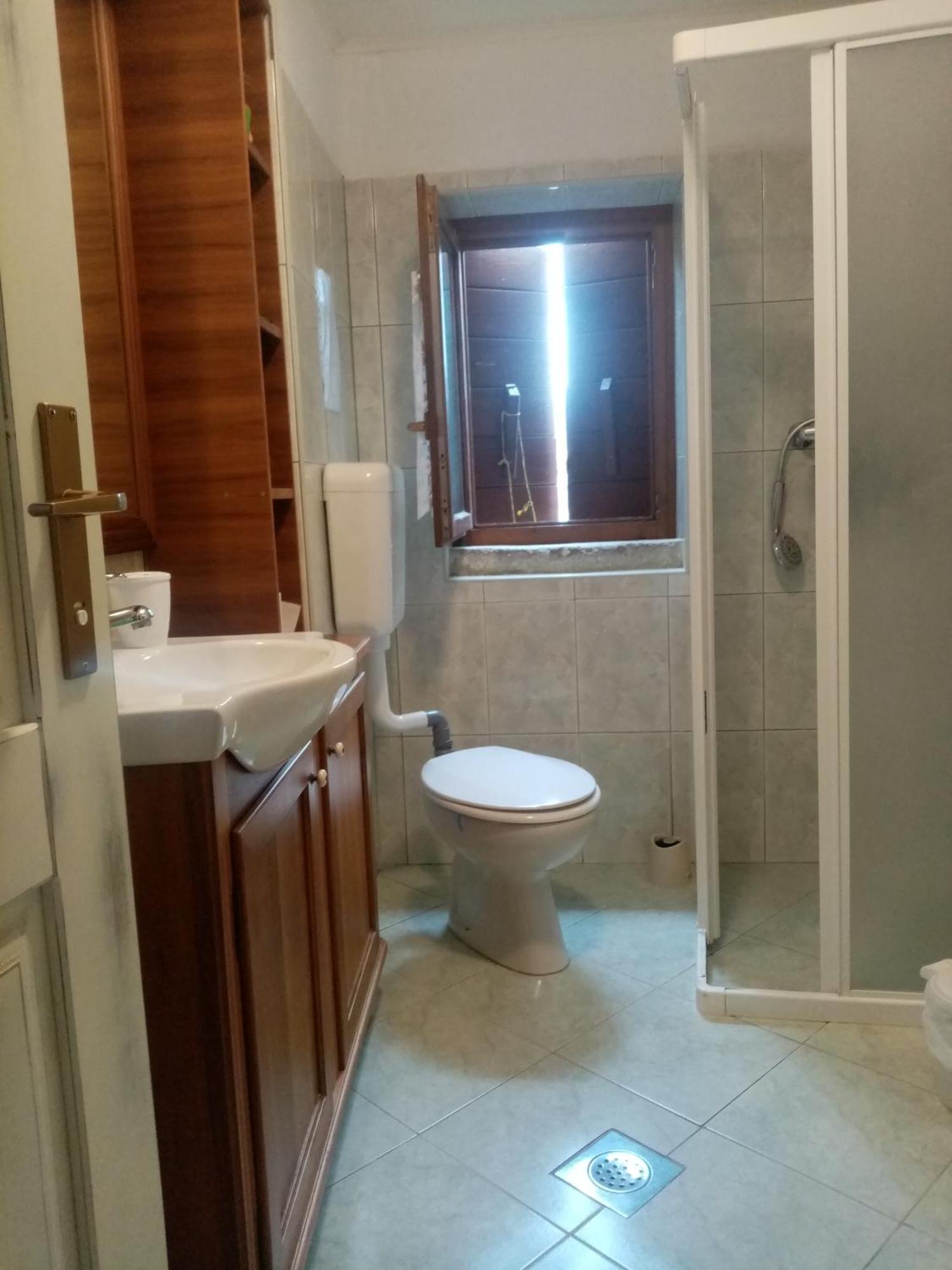 Rooms Serafin Мотовун Екстериор снимка